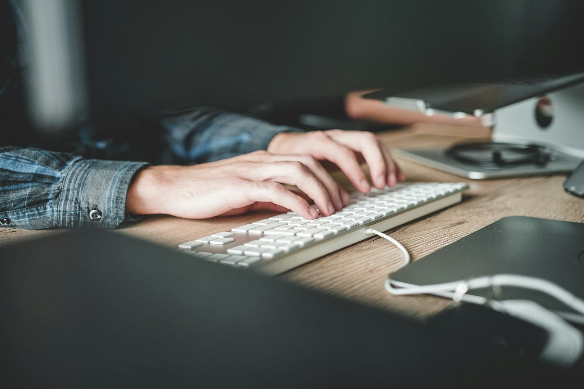 Resolving AI Agent Software Bugs in Swiss Markets
