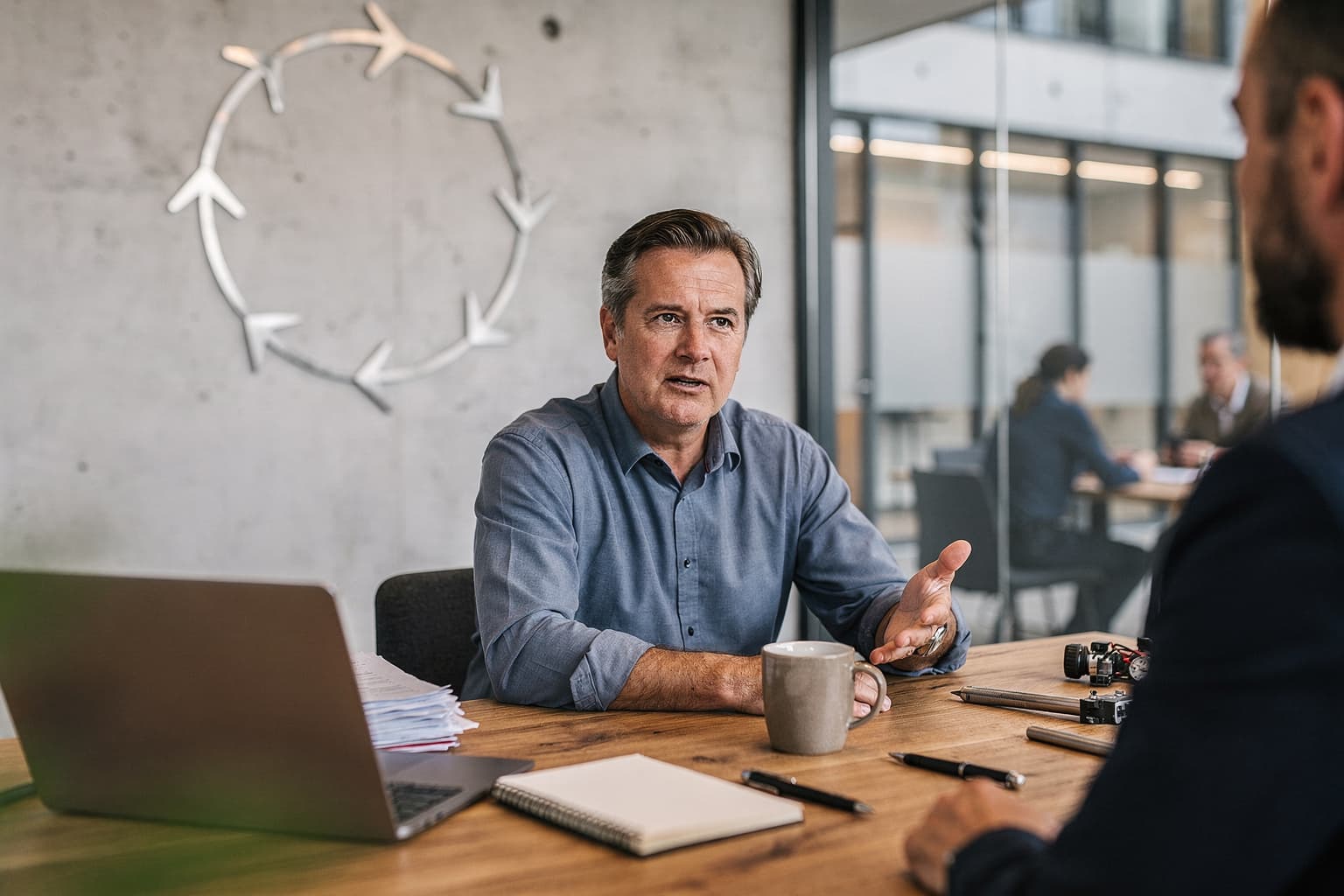 AI Agent or Better Chatbot? The 7 Steps That Make the Difference