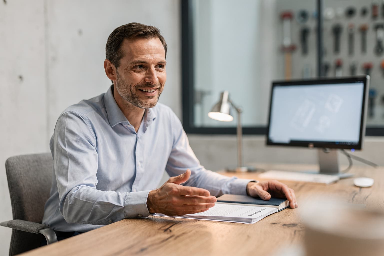 Zuckerberg's AI Prediction: Swiss SMEs Must Become Agent-Ready